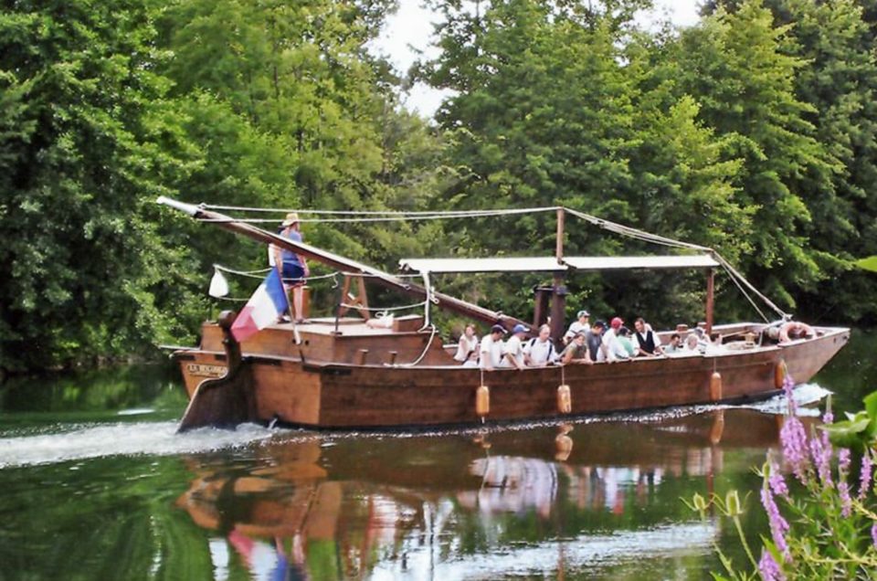 Zoom Famille – Croisière sur la Charente : Détente et Découverte